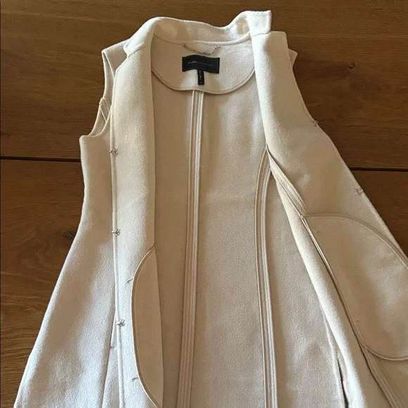 BCBGMaxAzria Cream Zip-Up Long Vest Coat - Picture 4 of 5